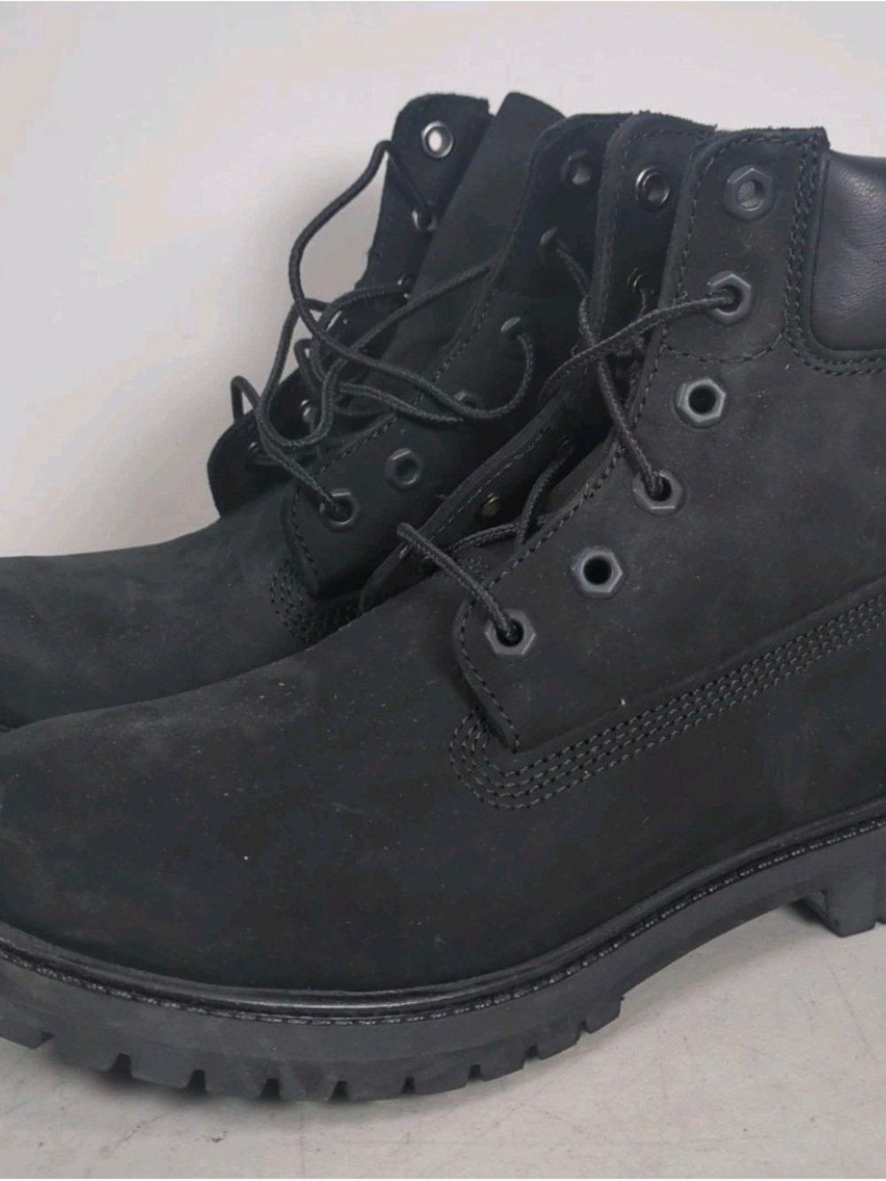 Timberland Boots Women's Premium 6-Inch Waterproof Boots Black 8658A Size 8.5